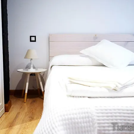 Llerandi 1b - Céntrico Y Completamente Reformado Apartamento